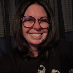 Meet your Posher, Debbie